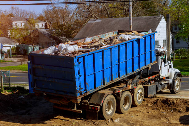 Best Yard Waste Removal  in Minnetonka, MN